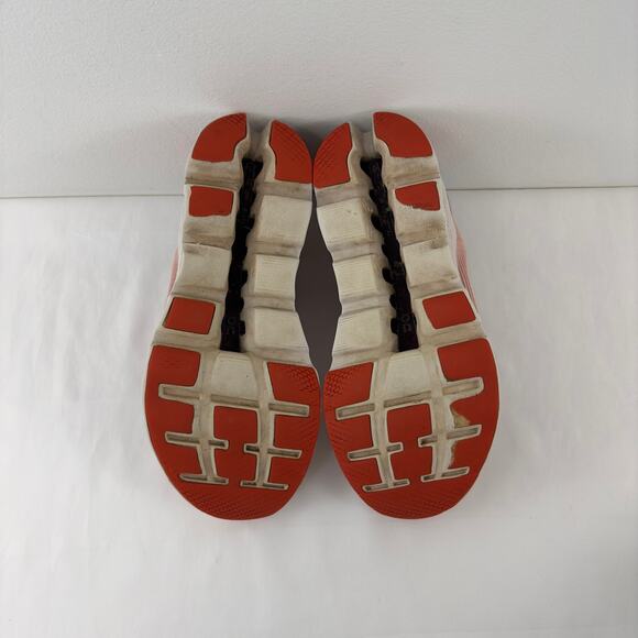 On Cloudstratus pink and red running shoes‎ - Picture 8 of 9